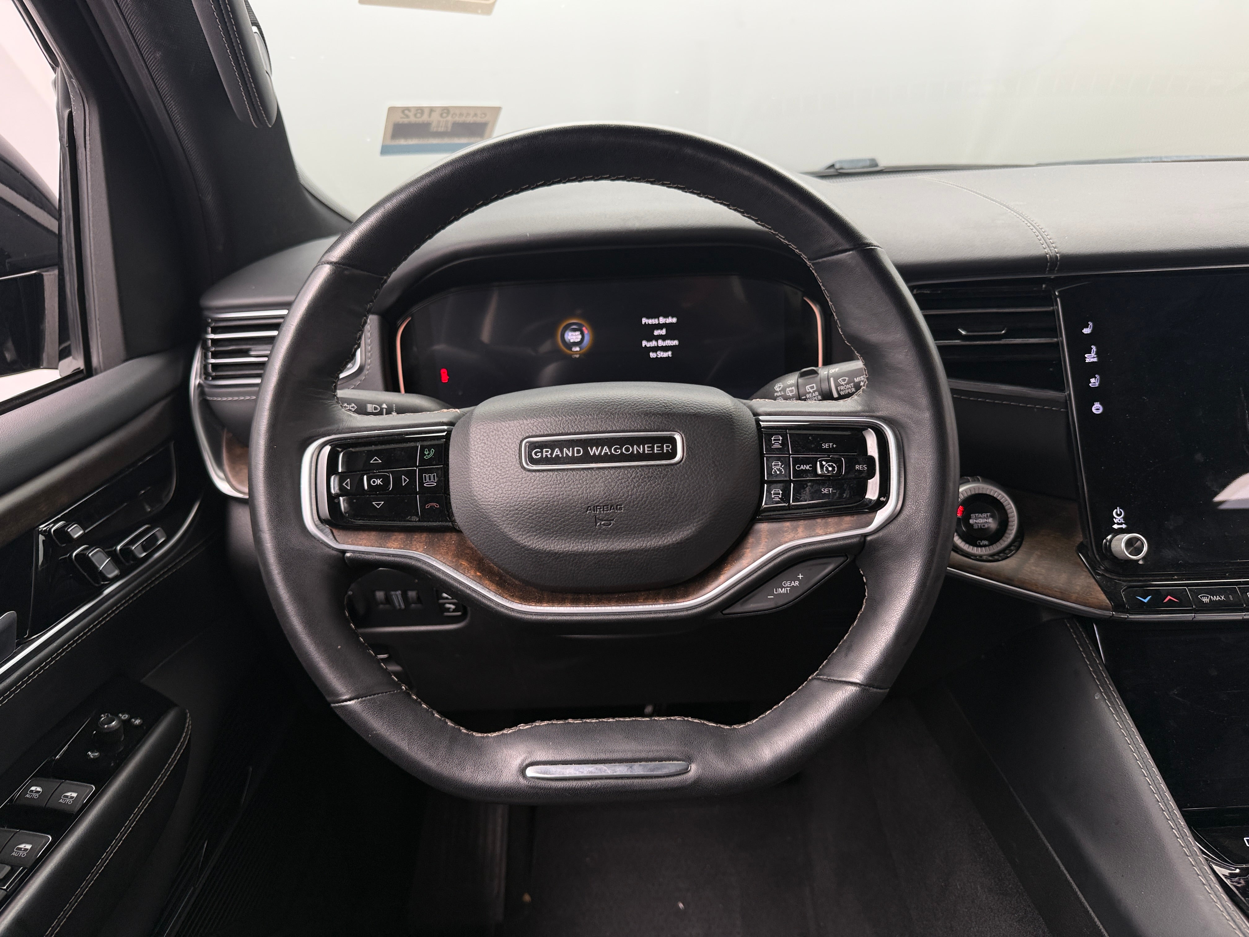 jeep grand wagoneer l 2024 1C4SJSEP0RS109826 image jeep grand wagoneer l 2024 1C4SJSEP0RS109826 image
